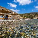 Hotel Kargilos & 3*
